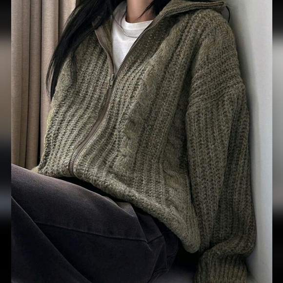 Drop Shoulder Zipper Front Cardigan - Picture 3 of 5